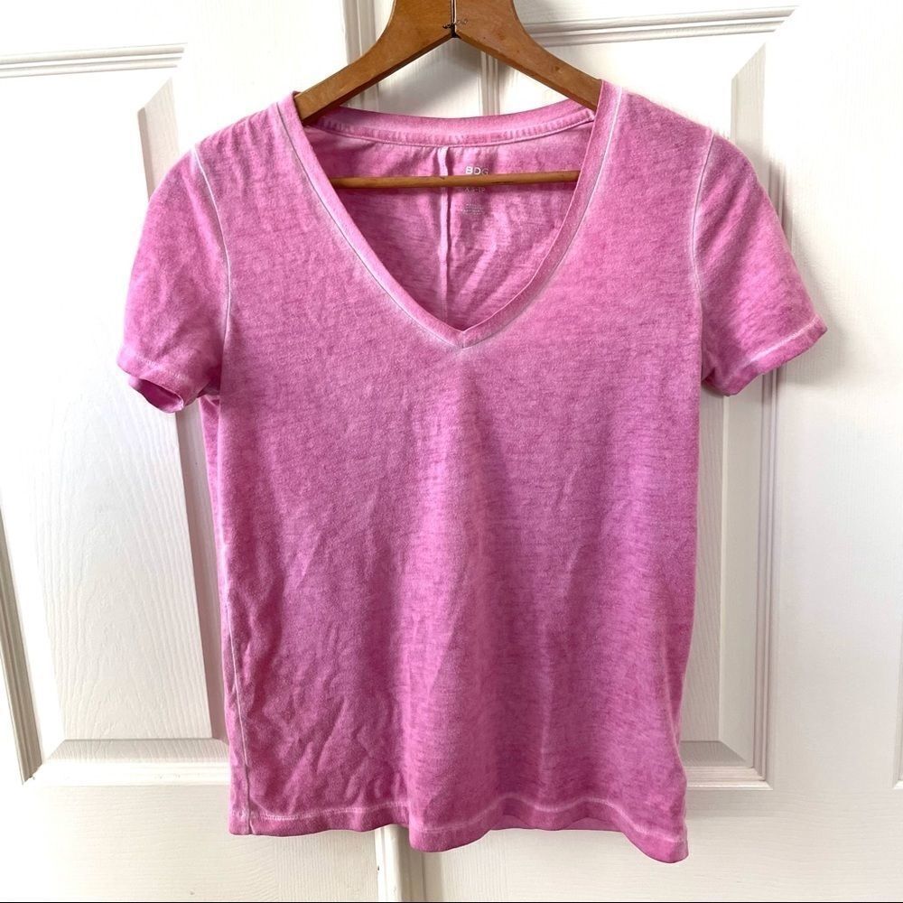 BDG pink tye dye V neck short sleeved T shirt